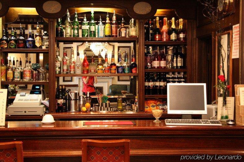 Redcar Hotel Бат Ресторан фото