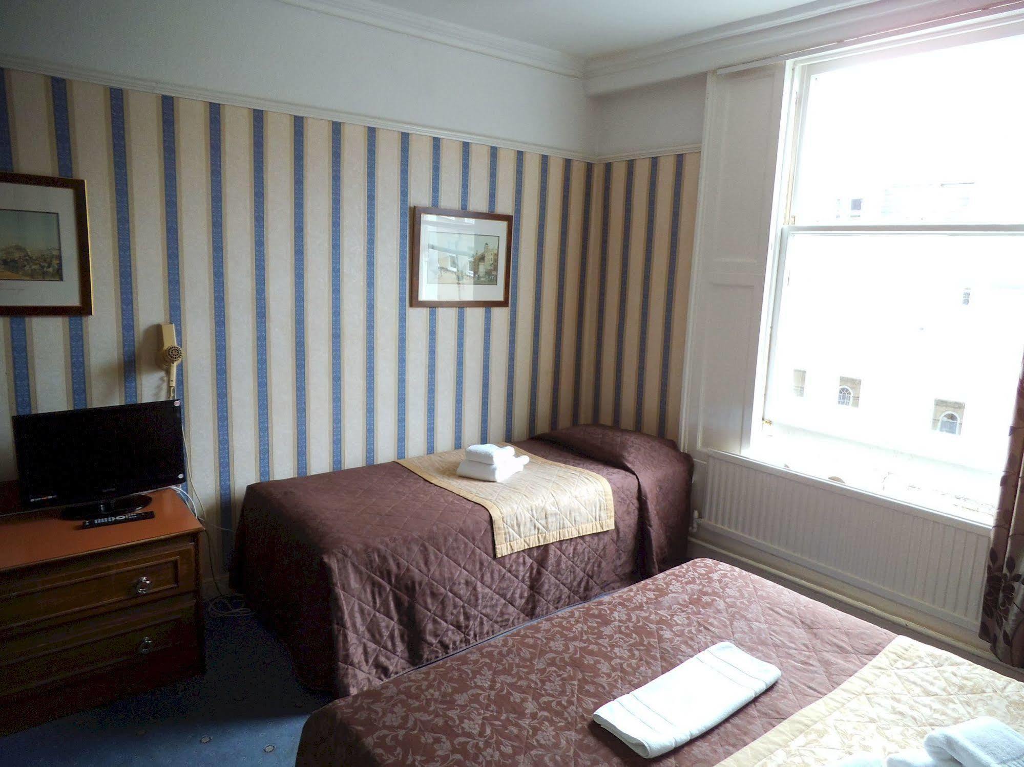Redcar Hotel Бат Экстерьер фото